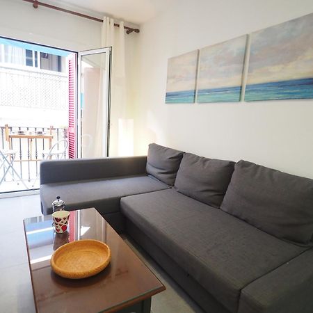 Balcony View Apartment By Hello Homes 시체스 외부 사진