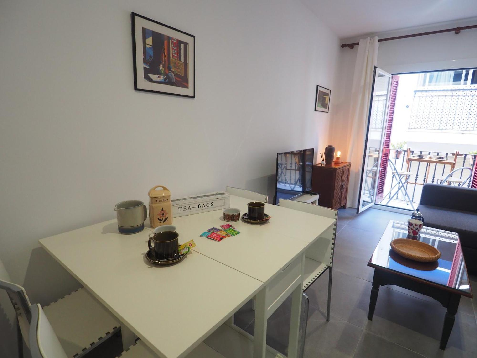 Balcony View Apartment By Hello Homes 시체스 외부 사진